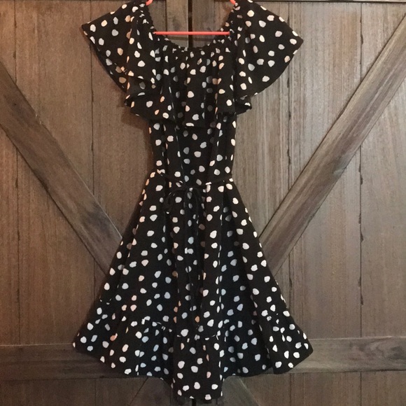 Merona Dresses & Skirts - Super Cute Polka Dot Dress